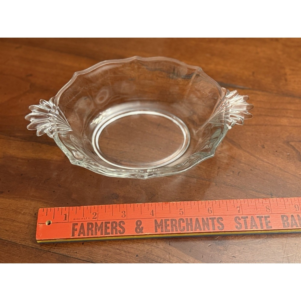 Fosteria Baroque Oval Bowl - Picture 3 of 6